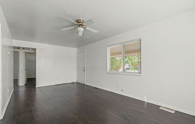 975-977-979 S Lowell Blvd - LM