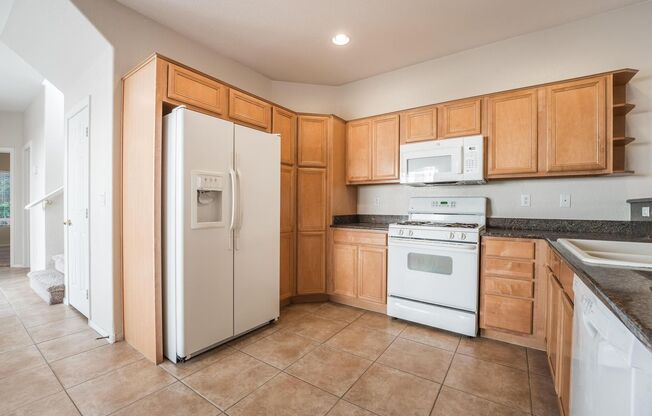 3 bedroom, 2.5 Bath in popular Southern Highlands