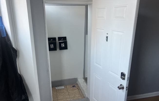 257 X MCCULLOH ST