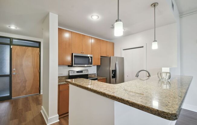 1 bed, 1 bath, $2,150, Unit #109