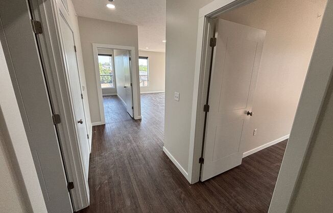 2 beds, 2 baths, 957 sqft, $1,895, Unit 526 - B1182 Corner Unit