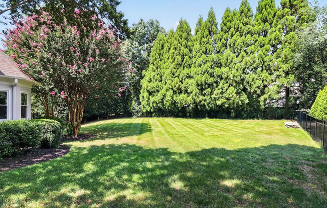 4 beds, 3.5 baths, $6,300