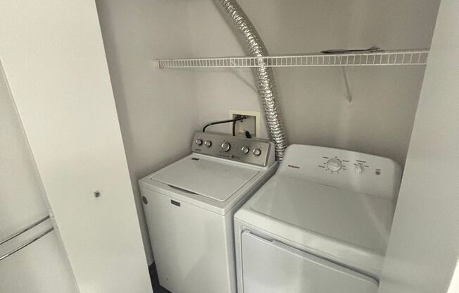 1 bed, 1 bath, 905 sqft, $2,375, Unit 201