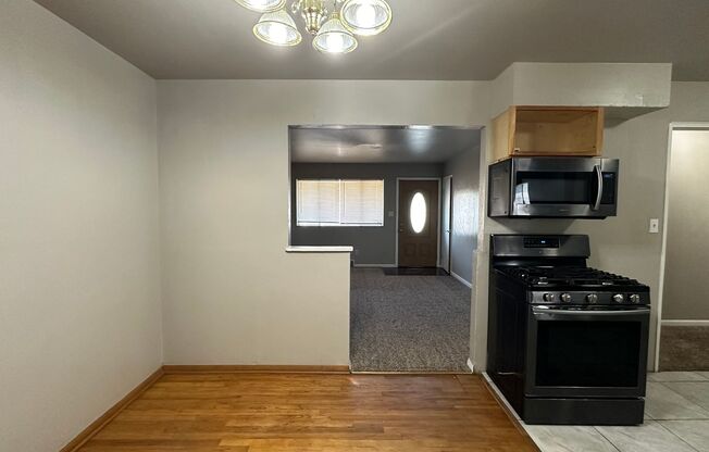 3 beds, 1 bath, $1,245