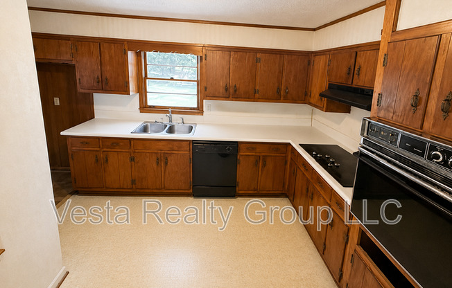 3543 MEADOWVIEW CT