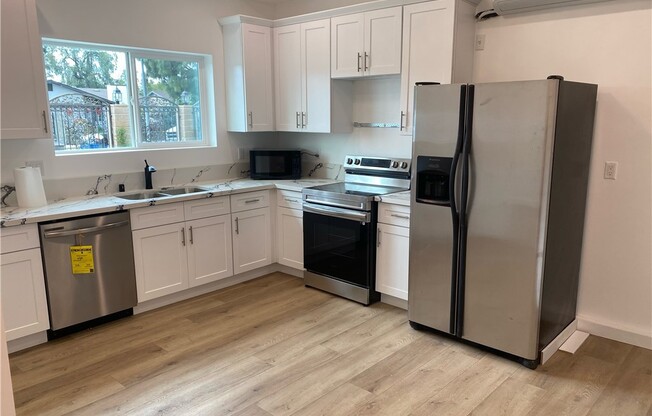 1 bed, 1 bath, 485 sqft, $1,950, Unit 1/2