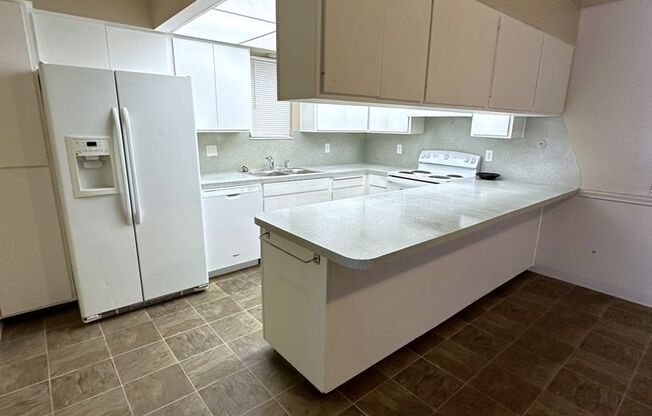 2 beds, 2 baths, 1,112 sqft, $1,265, Unit Unit 01