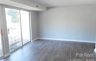 9511 SHANNON GRN DR