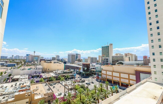 150 S LAS VEGAS BLVD