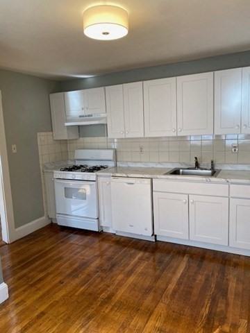 1 bed, 1 bath, 750 sqft, $2,000, Unit 1