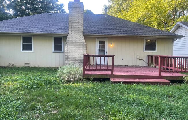 3 beds, 2 baths, $1,250