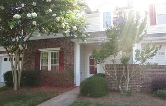 3 beds, 2 baths, $1,575