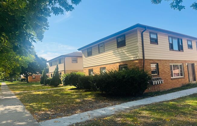 Pine Pointe Apartments