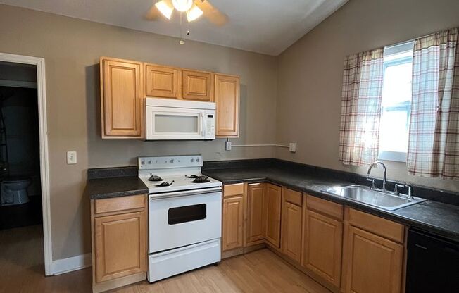 4604 Illinois Ave Unit B