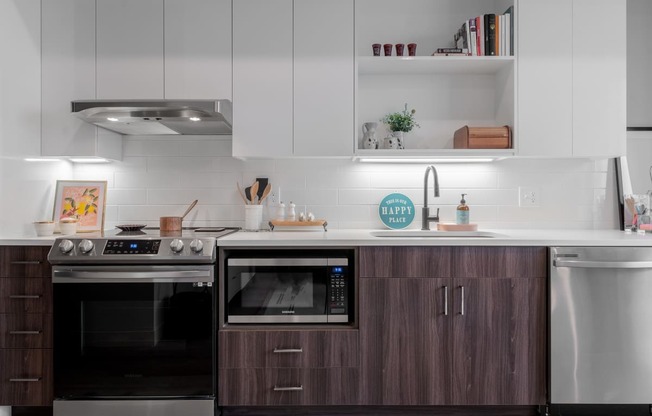 Stainless steel kitchen at TREO apartments 44116