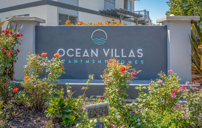 Welcome to Ocean Villas Apartments in Oxnard, CA