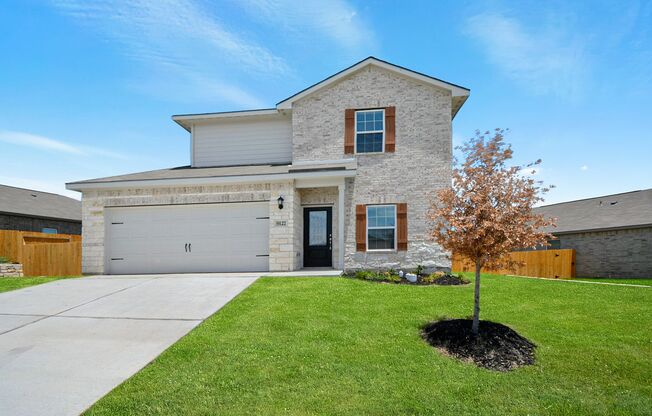 Like-New 3 Bed, 2.5 Bath Home with Spacious Layout & Modern Finishes!