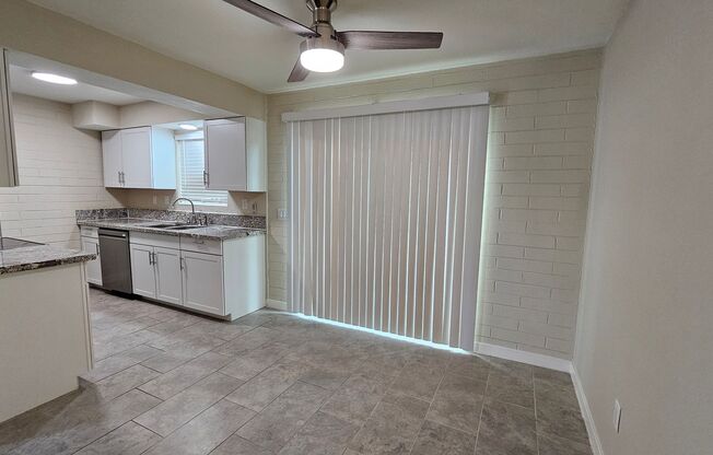 2 beds, 1 bath, $1,199, Unit Speed6924-12