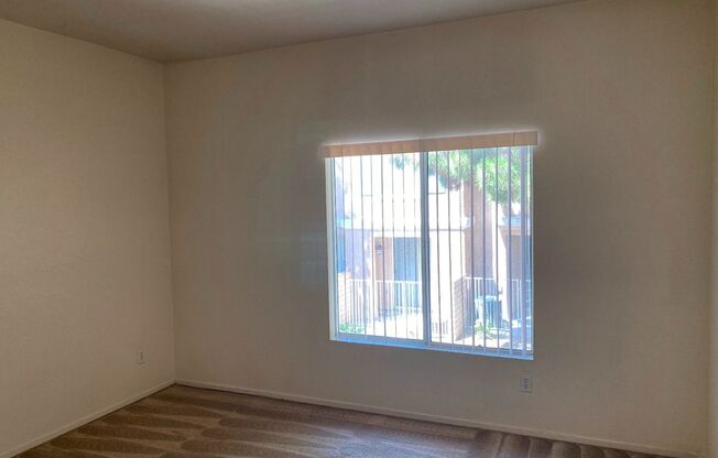 2 beds, 2.5 baths, $1,775, Unit # 1012