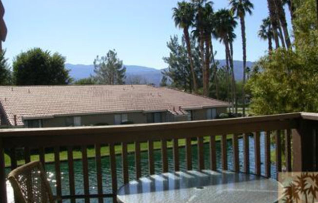 2 beds, 2 baths, $2,250, Unit # 92