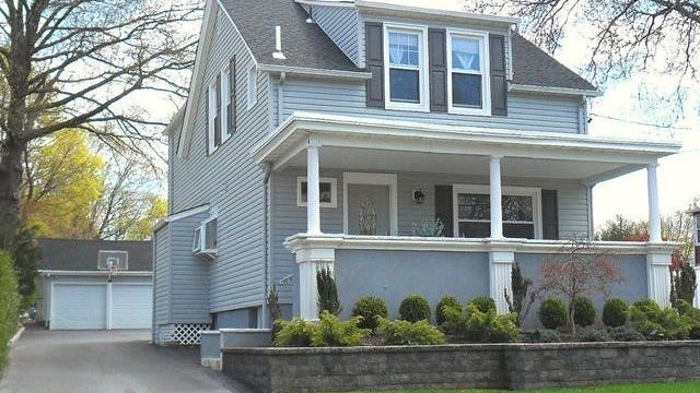 252 MANCHESTER AVE