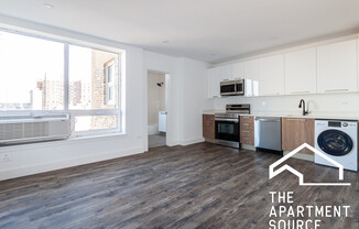 941 W Carmen St #102