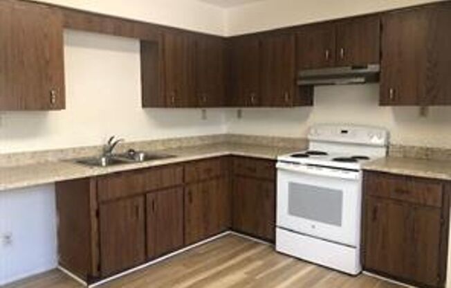 1175 W. 16th St