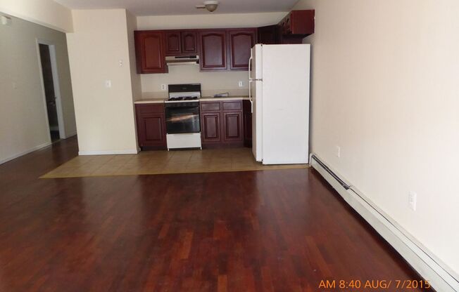 2471 Belmont Ave
