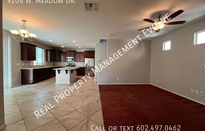 9206 W MDW DR