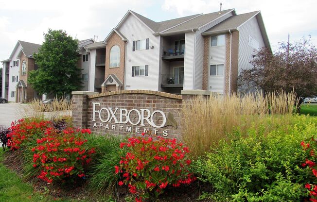 2 beds, 2 baths, 1,142 sqft, $1,360, Unit 31-202