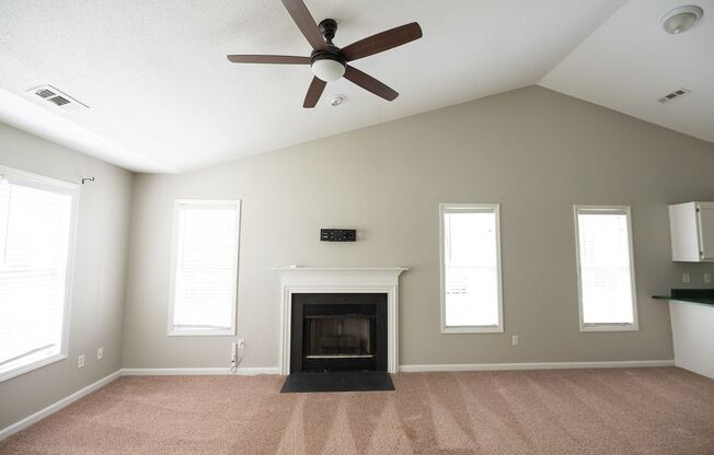 Charming 3 bedroom 2 bath ranch style home in Greensboro with covered front porch!