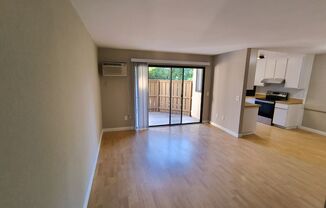 1 bed, 1 bath, $2,195, Unit # 71