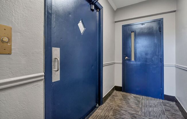 Studio, 1 bath, 300 sqft, $1,450, Unit Unit 610