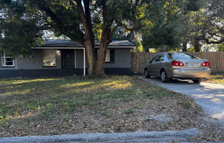 9410 N 11 ST