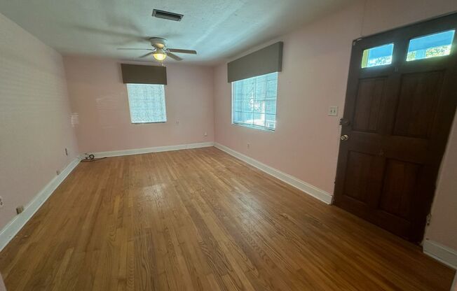 2 beds, 1 bath, $1,850