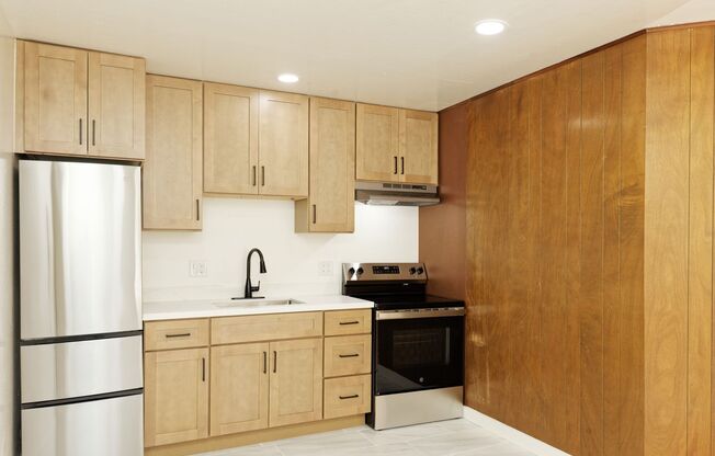 1 bed, 1 bath, 700 sqft, $2,450, Unit 118