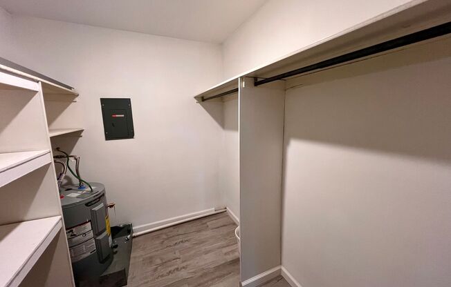 1 bed, 1 bath, 600 sqft, $750, Unit #6