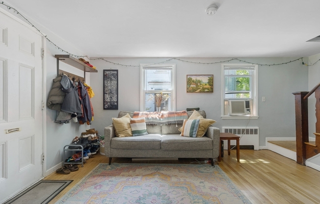 35 ALPINE ST