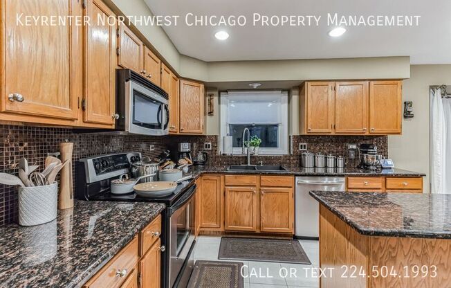 324 CHESAPEAKE LN