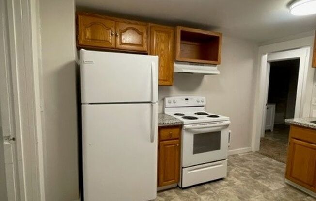 1 bed, 1 bath, $900, Unit 220