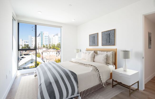 New Luxury Modern 1 & 2 Bedroom Apartments