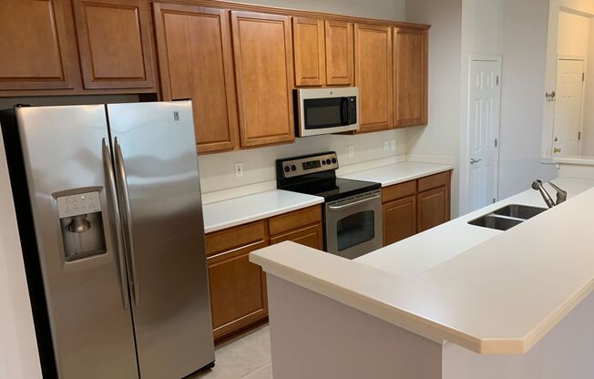 2 beds, 2 baths, $1,900, Unit U#: 224