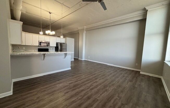 1 bed, 1 bath, 670 sqft, $1,189, Unit 311