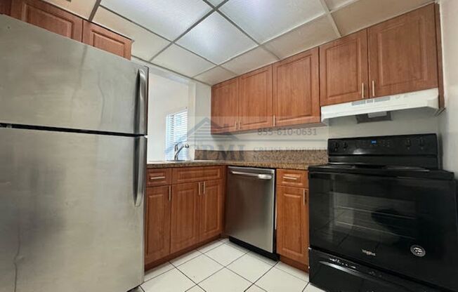 1 bed, 1 bath, 725 sqft, $1,725, Unit A107