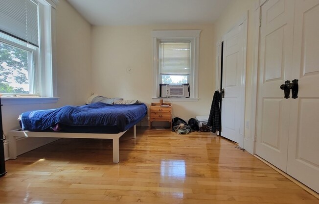 164 Strathmore