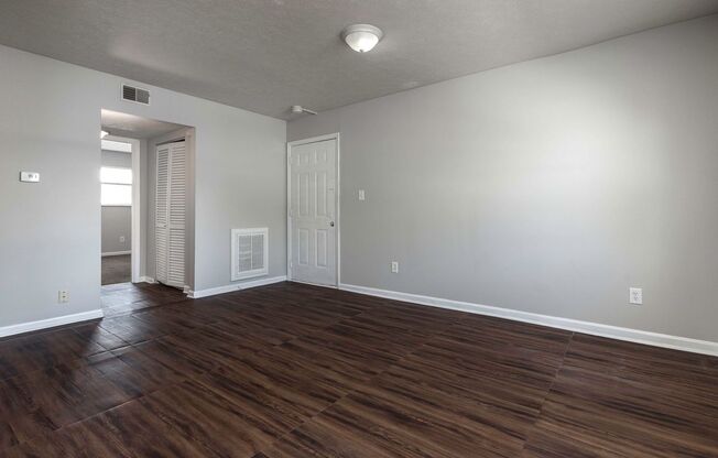2718 Rockford Lane