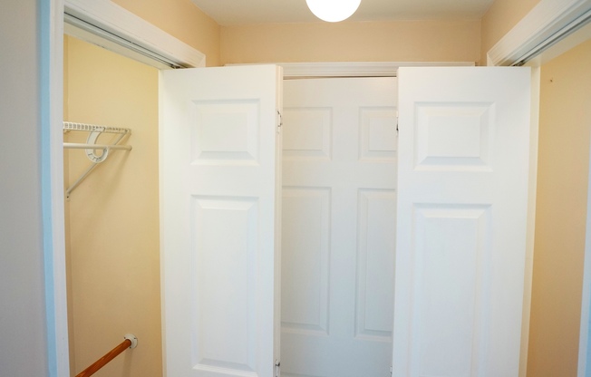 1 bed, 1.5 baths, 939 sqft, $2,800, Unit Unit 517