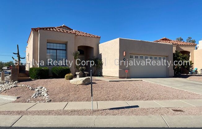 Northwest Living at it's Finest! 3 Bedroom House - Corner Lot (River/La Canada)