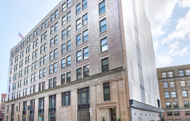 Studio, 1 bath, 470 sqft, $1,775, Unit 503