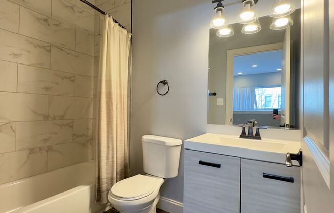 Hudson St 3001